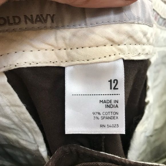 NEW - Old Navy The Perfect Khakis Capris Dark Brown Size 12 Cropped Stretch - Picture 7 of 7